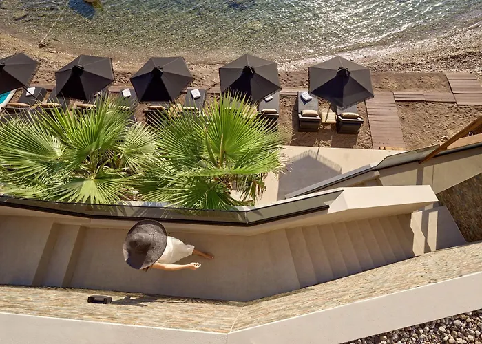 Hotel apartamentowy Sea Zante Luxury Beachfront Retreat 5*