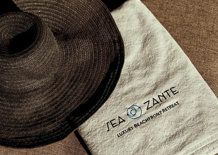Sea Zante Luxury Beachfront Retreat Hotel apartamentowy Tragaki