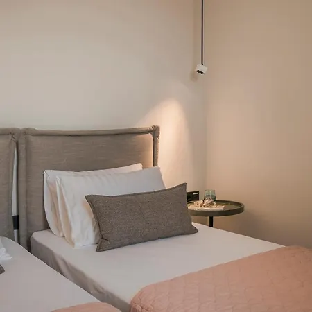 Sea Zante Luxury Beachfront Retreat Hotel apartamentowy Tragaki