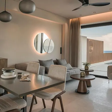 Hotel apartamentowy Sea Zante Luxury Beachfront Retreat