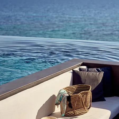 Sea Zante Luxury Beachfront Retreat 5* Tragaki